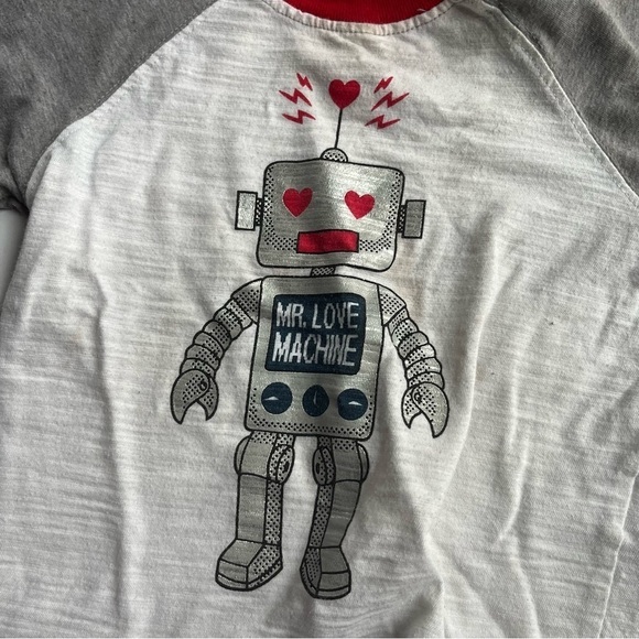 Toddler Boys 3T Graphic Tee Robot “Mr. Love Machine” Gray Red 3/4 Sleeve Shirt - Picture 2 of 4